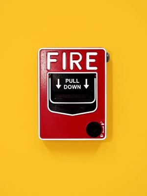 fire-alarm-on-wall-2025-03-10-09-13-24-utc